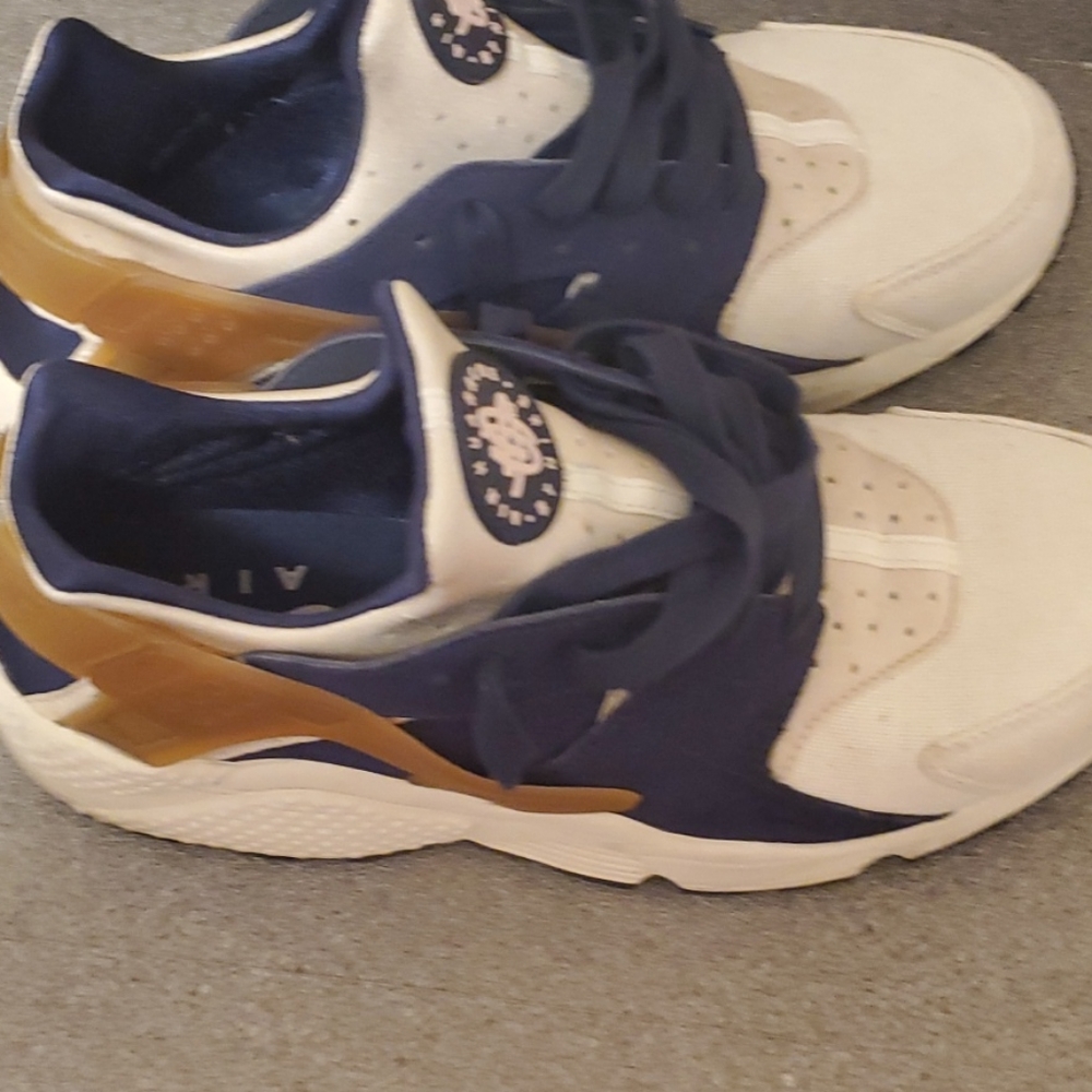 Nike hauraches